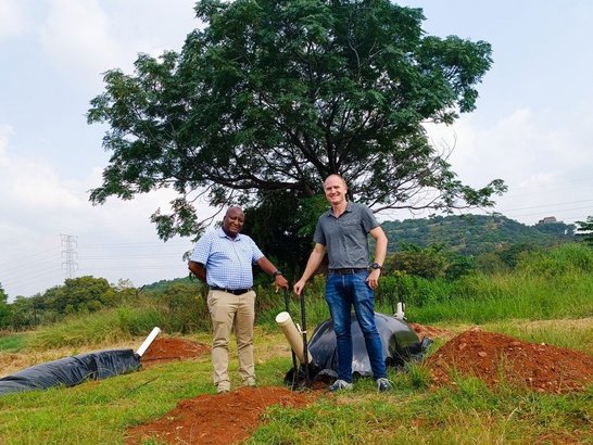 Dr. Mupambwa (UNAM) and Prof. Brink (UP) taking samples at UP 